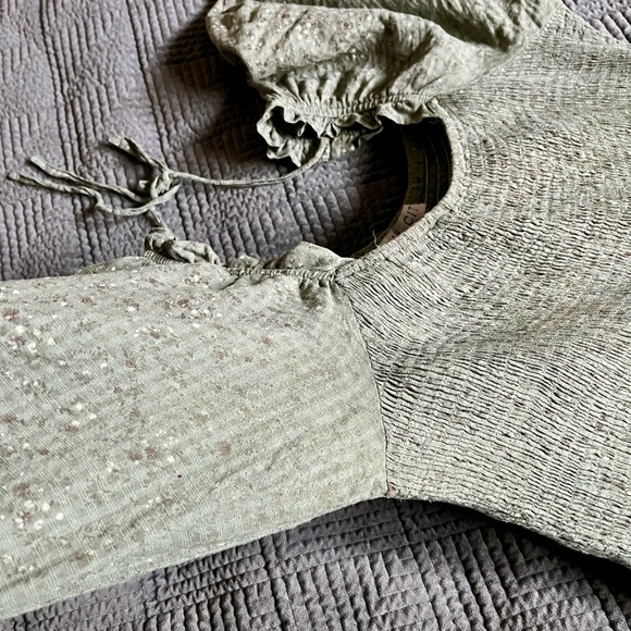 Ivy City Co Basil Dress - Picture 9 of 10